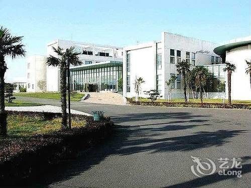 Hotel Dongtan International Conference Center 4*