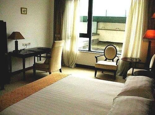 Khách sạn Dongtan International Conference Center 4*